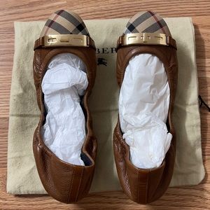 ❌FINAL SALE❌ 100% Authentic Burberry Women Flat Shoes